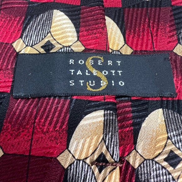 Robert Talbott Studio Red Geometric Silk Tie Hand-Sewn USA 3.75x60 - Picture 2 of 9